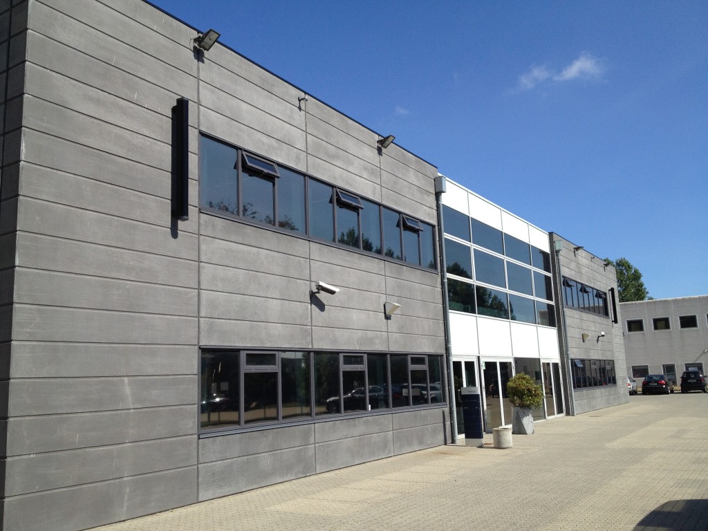 Solfilm til vinduer, bygninger og kontorer