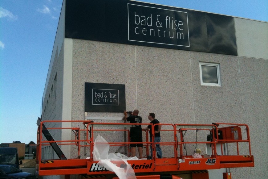 Bad & Flise Centrum - case - Solfilm.dk