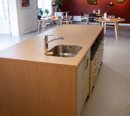 Stævnhøj-Plejecenter-bord-cover-styling